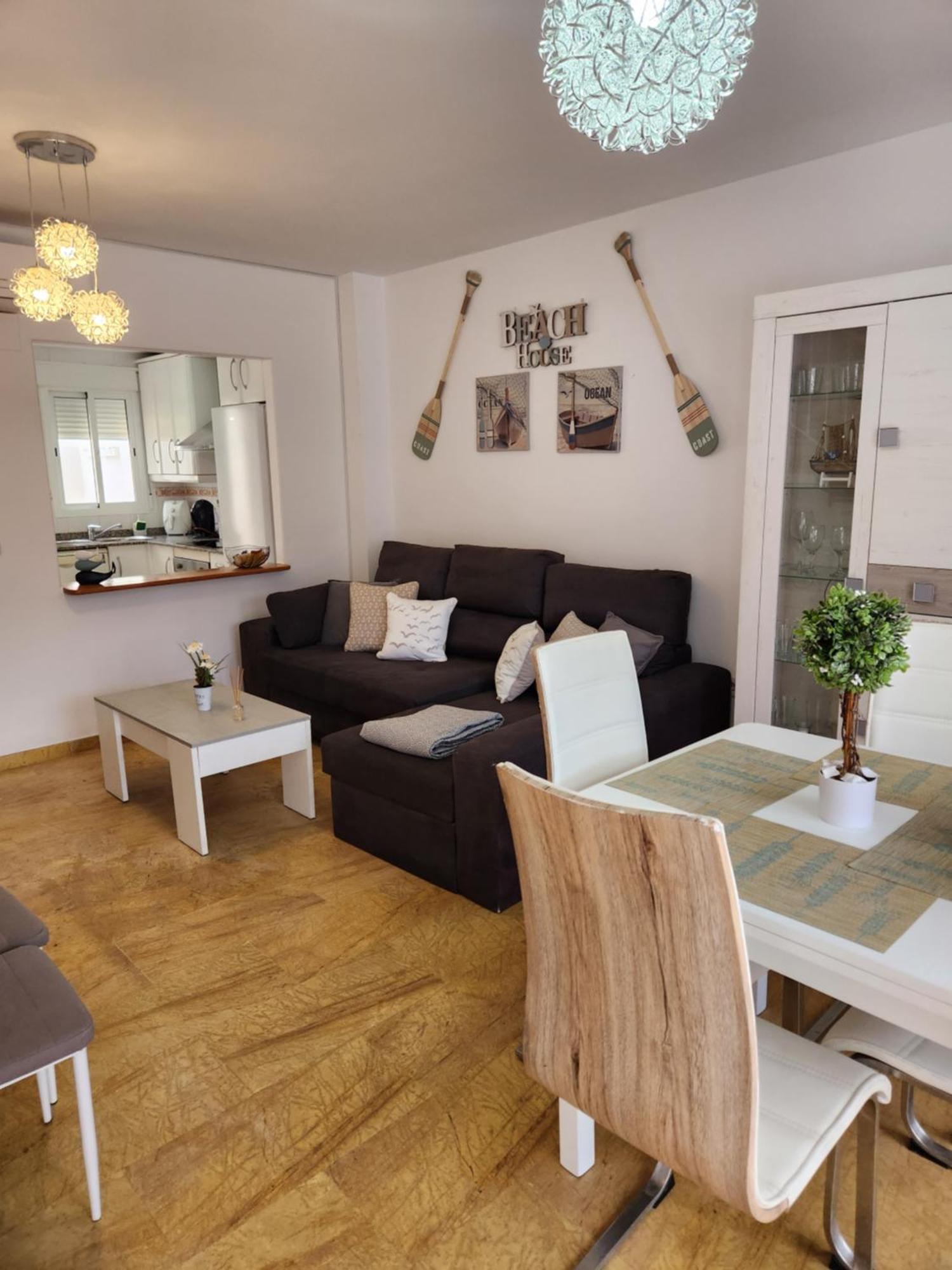 Triplex Adosado De Cuatro Dormitorios De Esencia Maritima A 2 Minutos De La Playa! 维拉 外观 照片