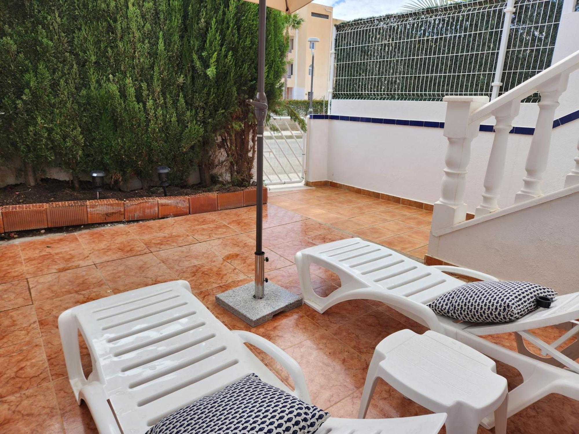 Triplex Adosado De Cuatro Dormitorios De Esencia Maritima A 2 Minutos De La Playa! 维拉 外观 照片