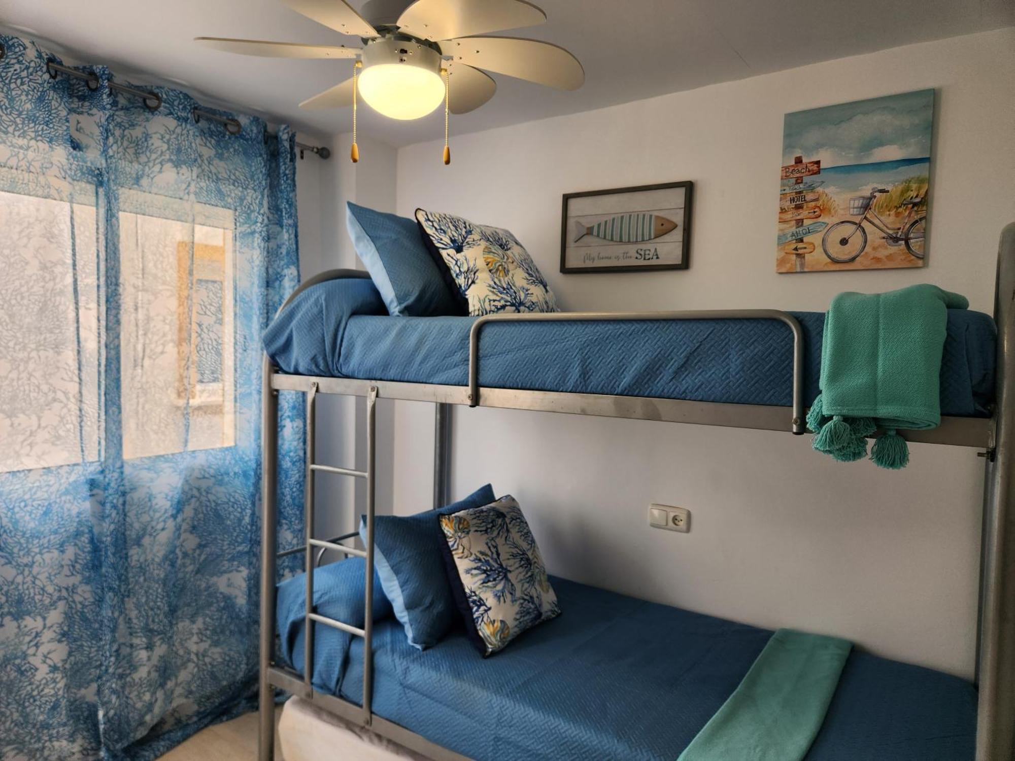 Triplex Adosado De Cuatro Dormitorios De Esencia Maritima A 2 Minutos De La Playa! 维拉 外观 照片
