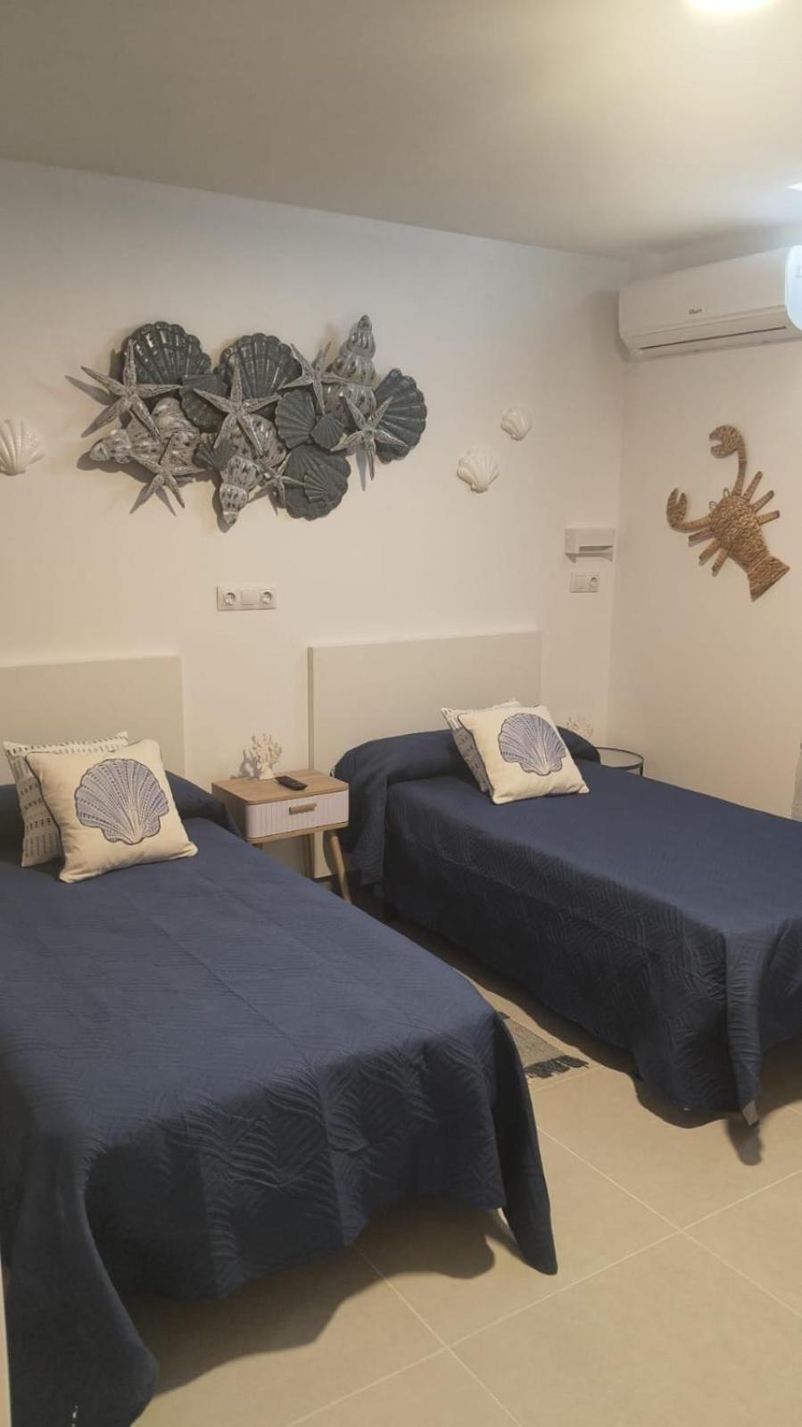Triplex Adosado De Cuatro Dormitorios De Esencia Maritima A 2 Minutos De La Playa! 维拉 外观 照片